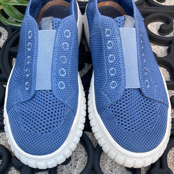 ☀️Sofft Blue Payton Platform Sneakers - Picture 2 of 12